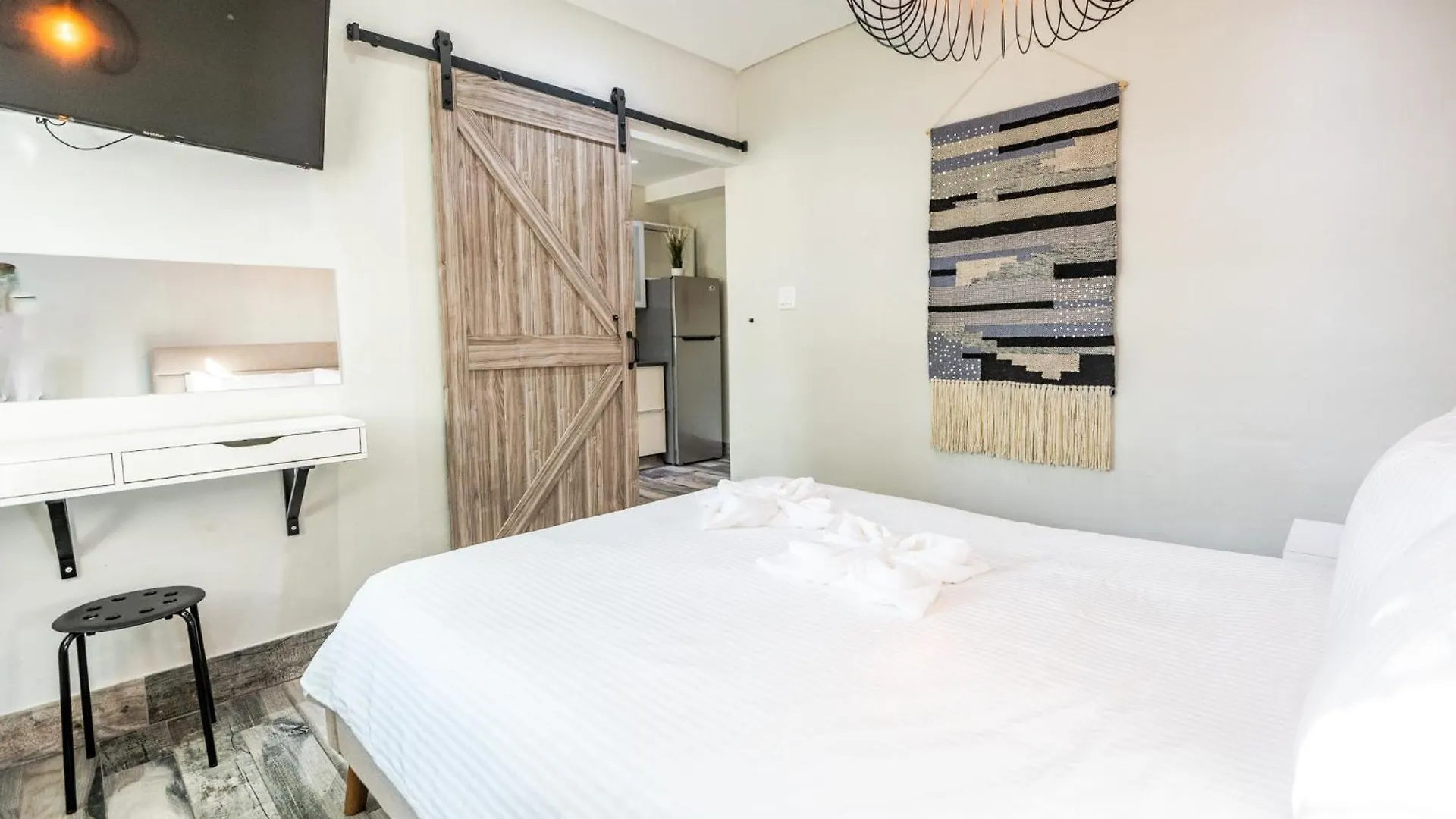 Tapia Haus 103 - Beach Vibes Within Walking Distance San Juan