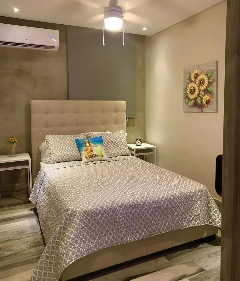 Tapia Haus 103 - Beach Vibes Within Walking Distance San Juan Hotel