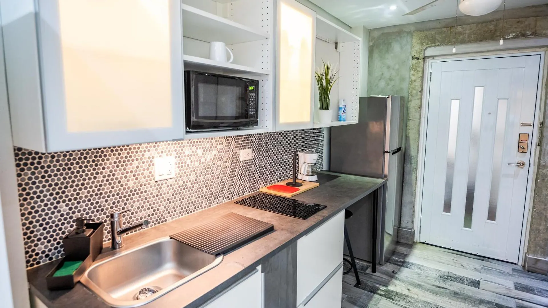 Tapia Haus 103 - Beach Vibes Within Walking Distance Сан-Хуан